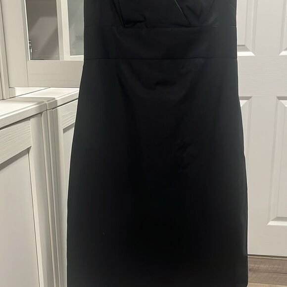 J. CREW Black Bow Back Sheath V-Neck Mini Dress, Size 2 - Picture 3 of 11